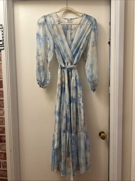 Calvin Klein Dresses & Skirts - Light Blue Floral Maxi Dress with Belt